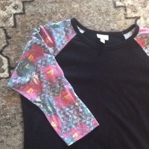 LulaRoe Randy style tee